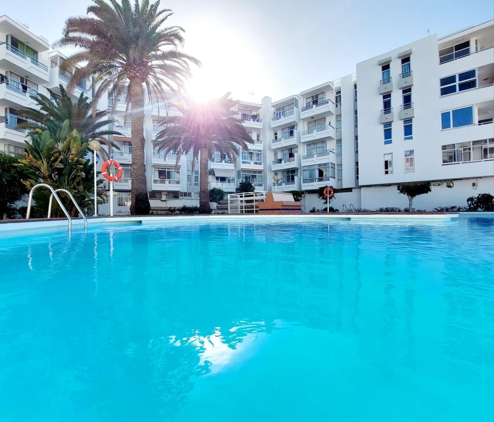 Apartamento Centrico Con Playa Y Piscina プラヤ・デル・イングレス エクステリア 写真